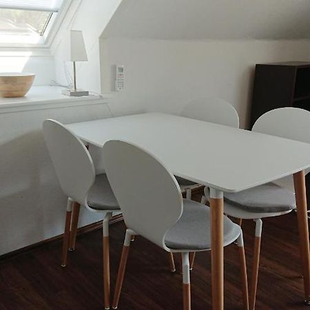Klimatisiertes Ferienapartment An Der Stadtgrenze Von Berlin Gosen ภายนอก รูปภาพ